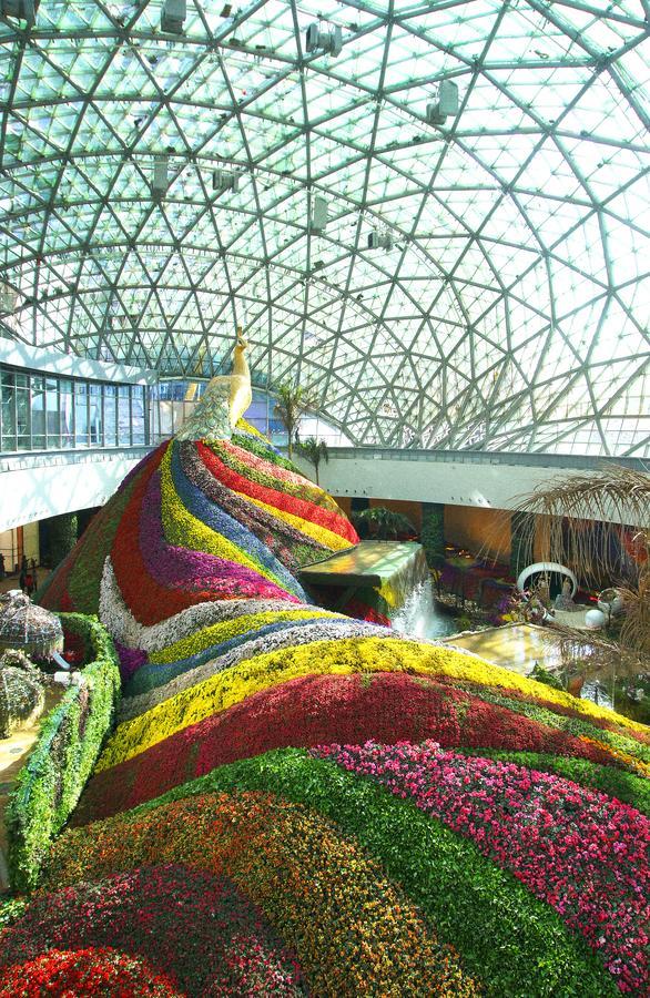 Howard Johnson Flower City Hotel Kunming Kültér fotó