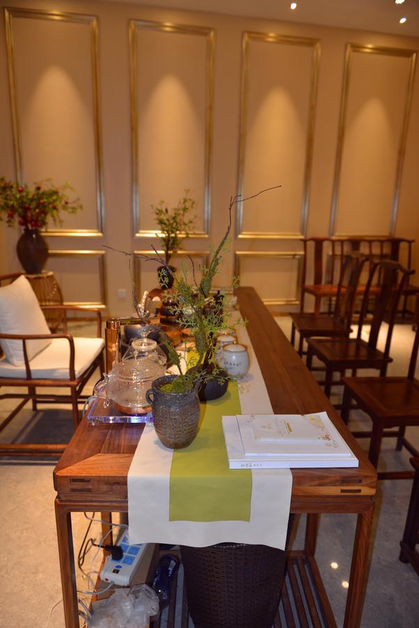 Howard Johnson Flower City Hotel Kunming Kültér fotó