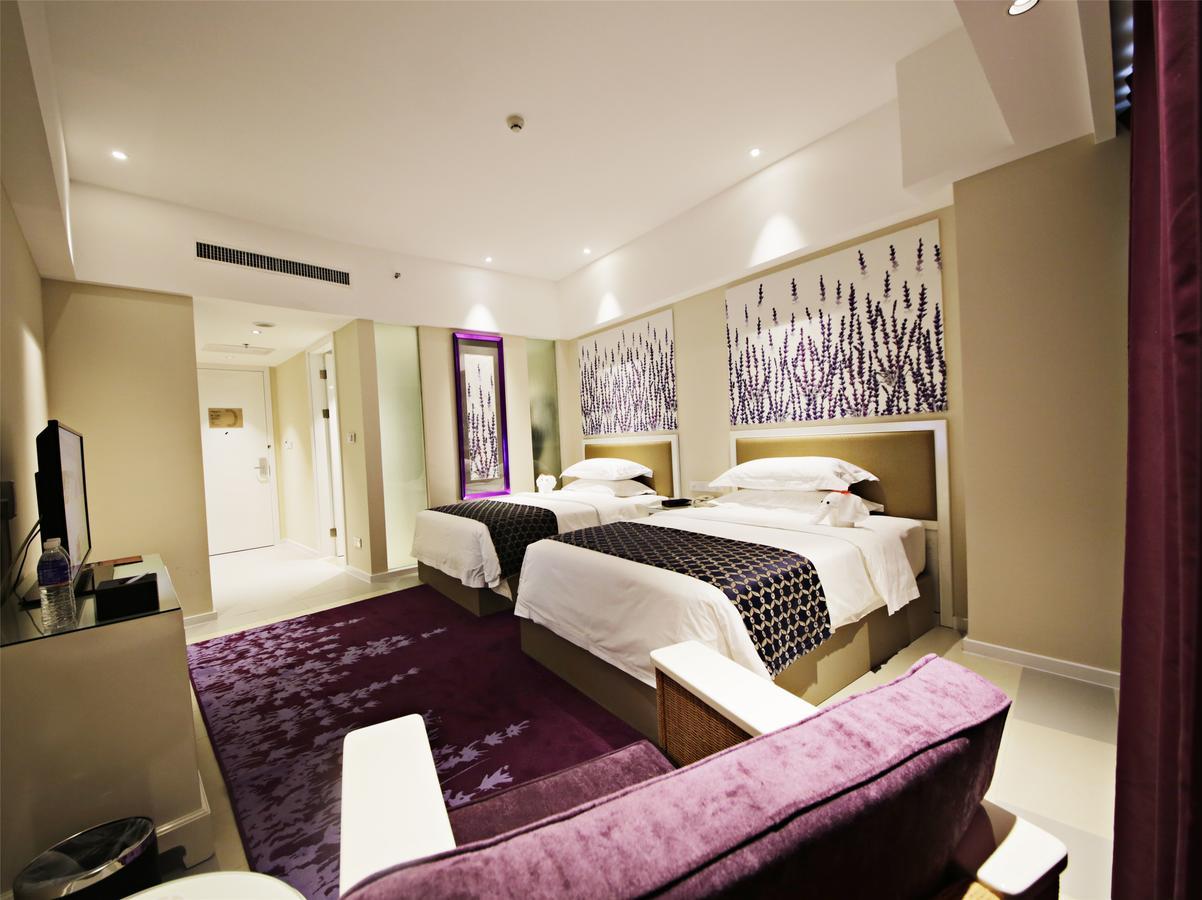 Howard Johnson Flower City Hotel Kunming Kültér fotó
