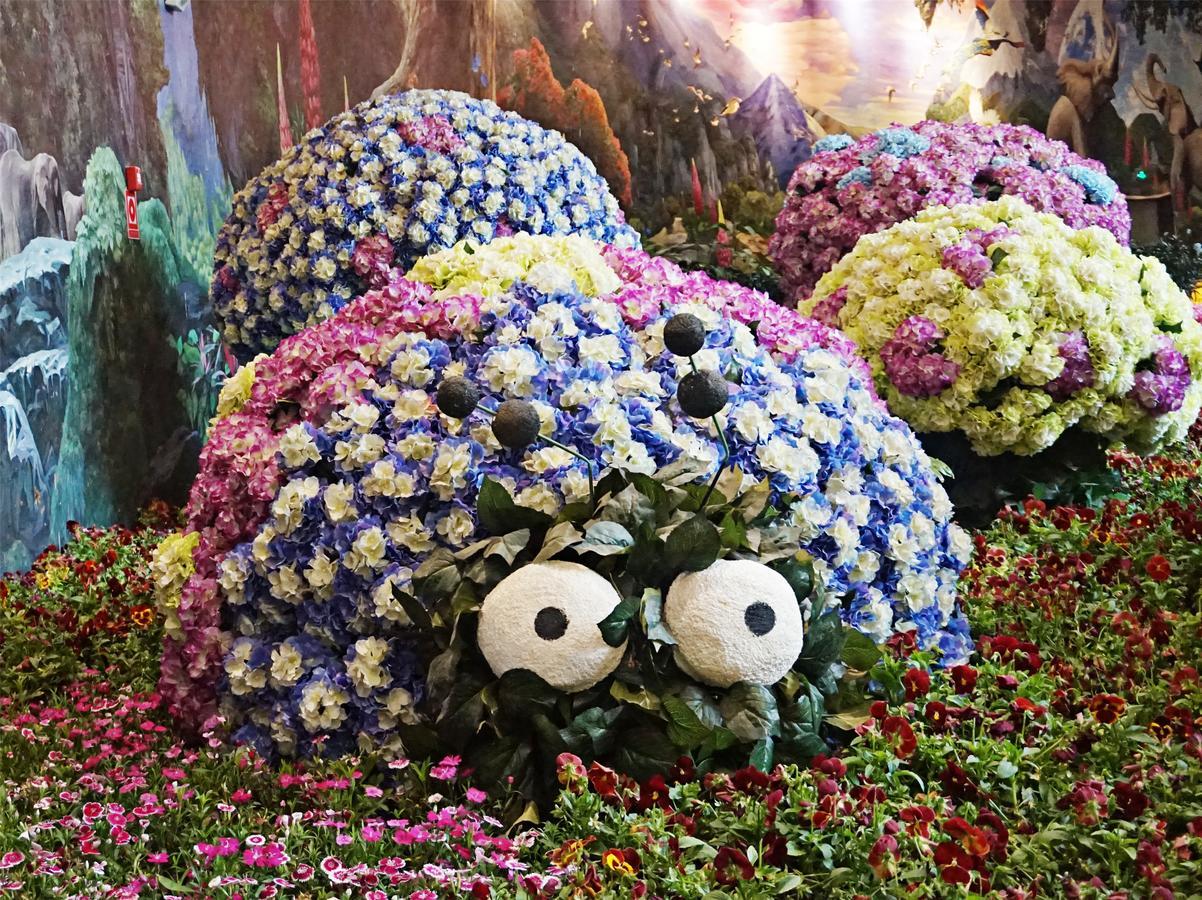 Howard Johnson Flower City Hotel Kunming Kültér fotó