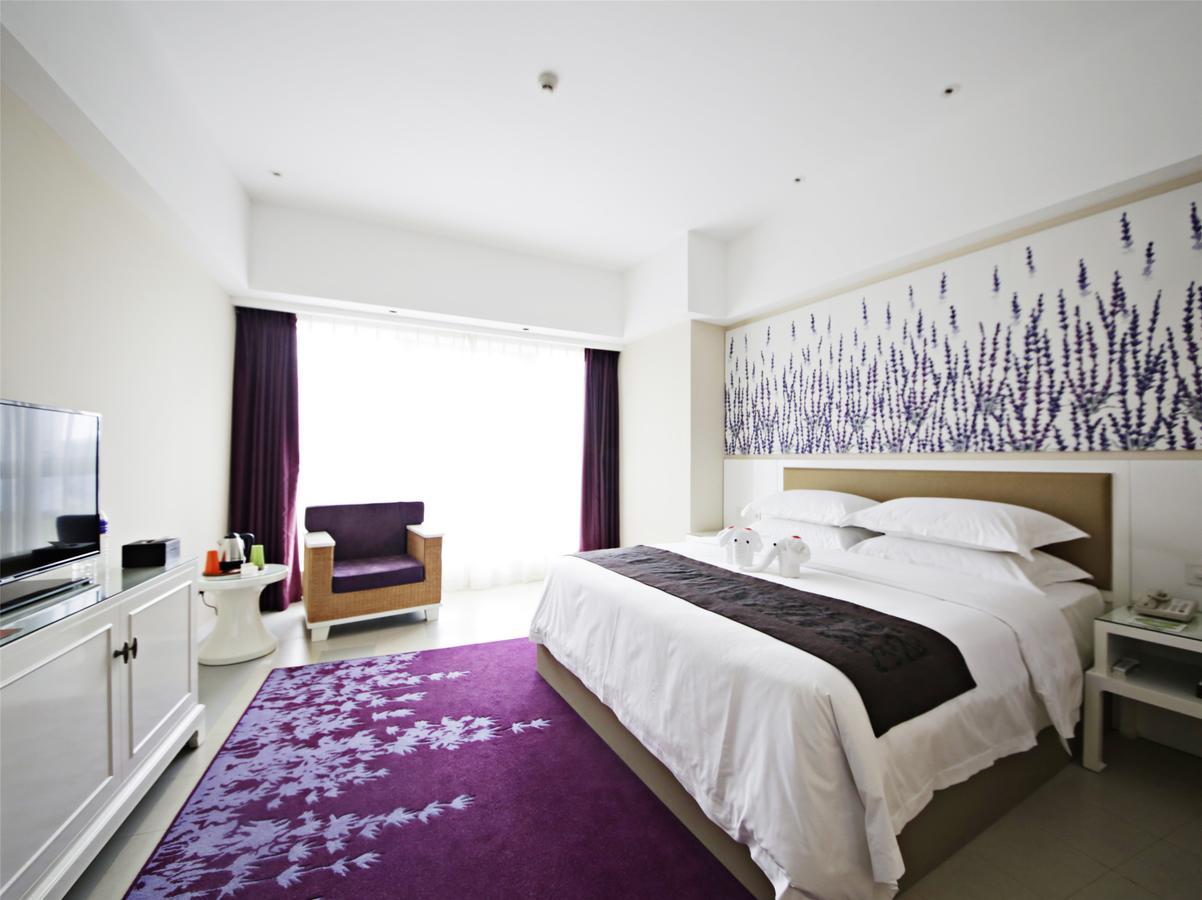 Howard Johnson Flower City Hotel Kunming Kültér fotó
