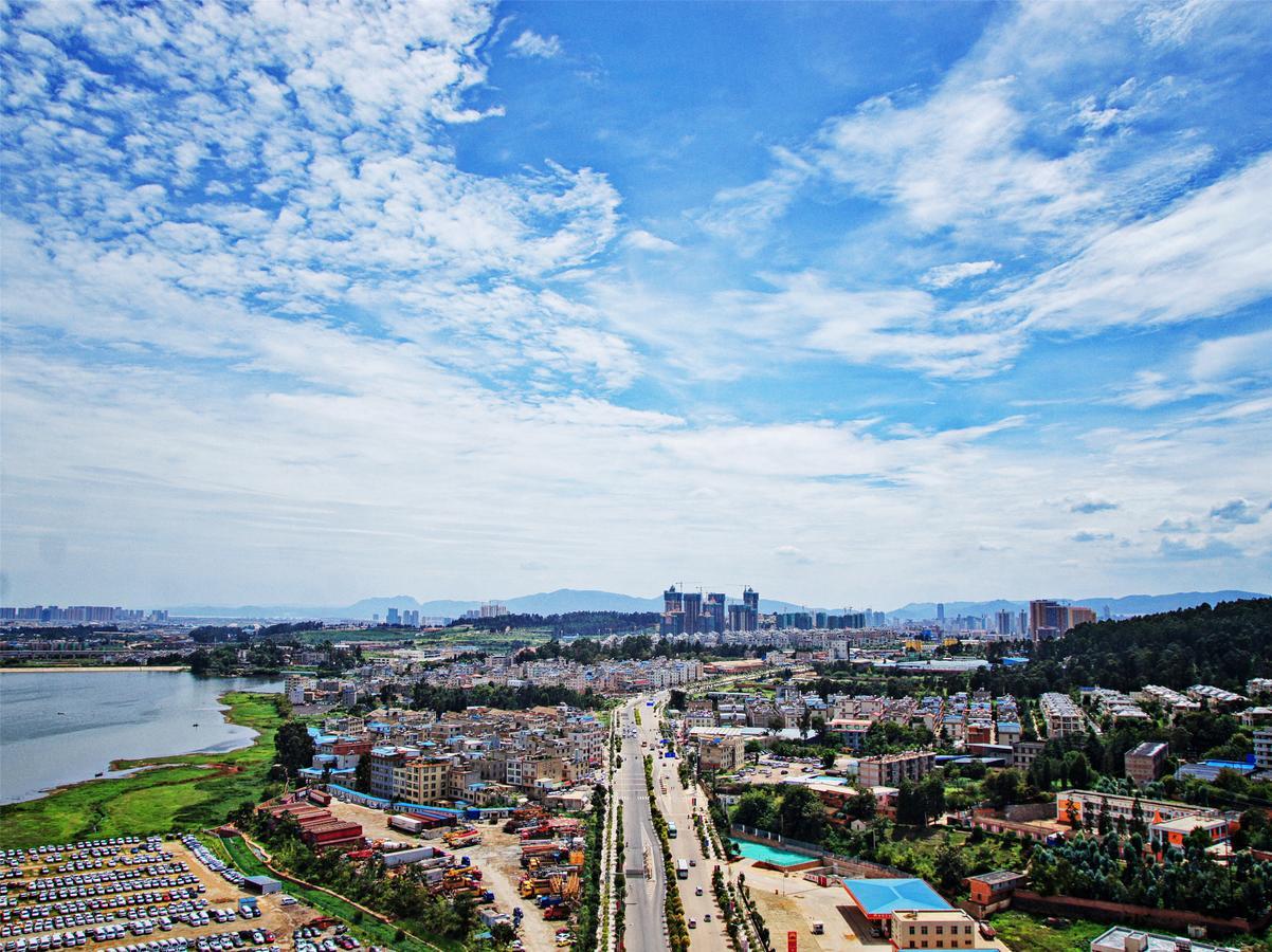 Howard Johnson Flower City Hotel Kunming Kültér fotó